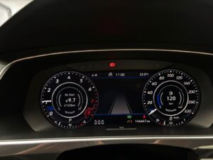 VW Tiguan Highline 4Motion R-Line ACC 4xSHZ 5