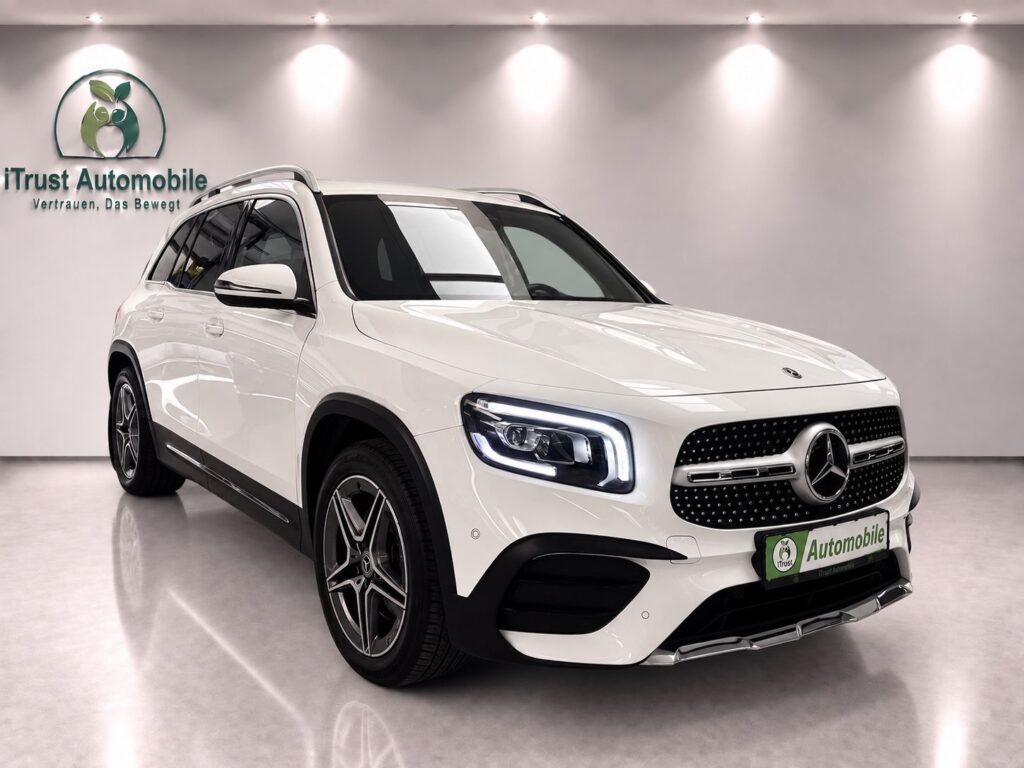 MERCEDES-BENZ GLB 250 4Matic AMG-Line Live-Cockpit